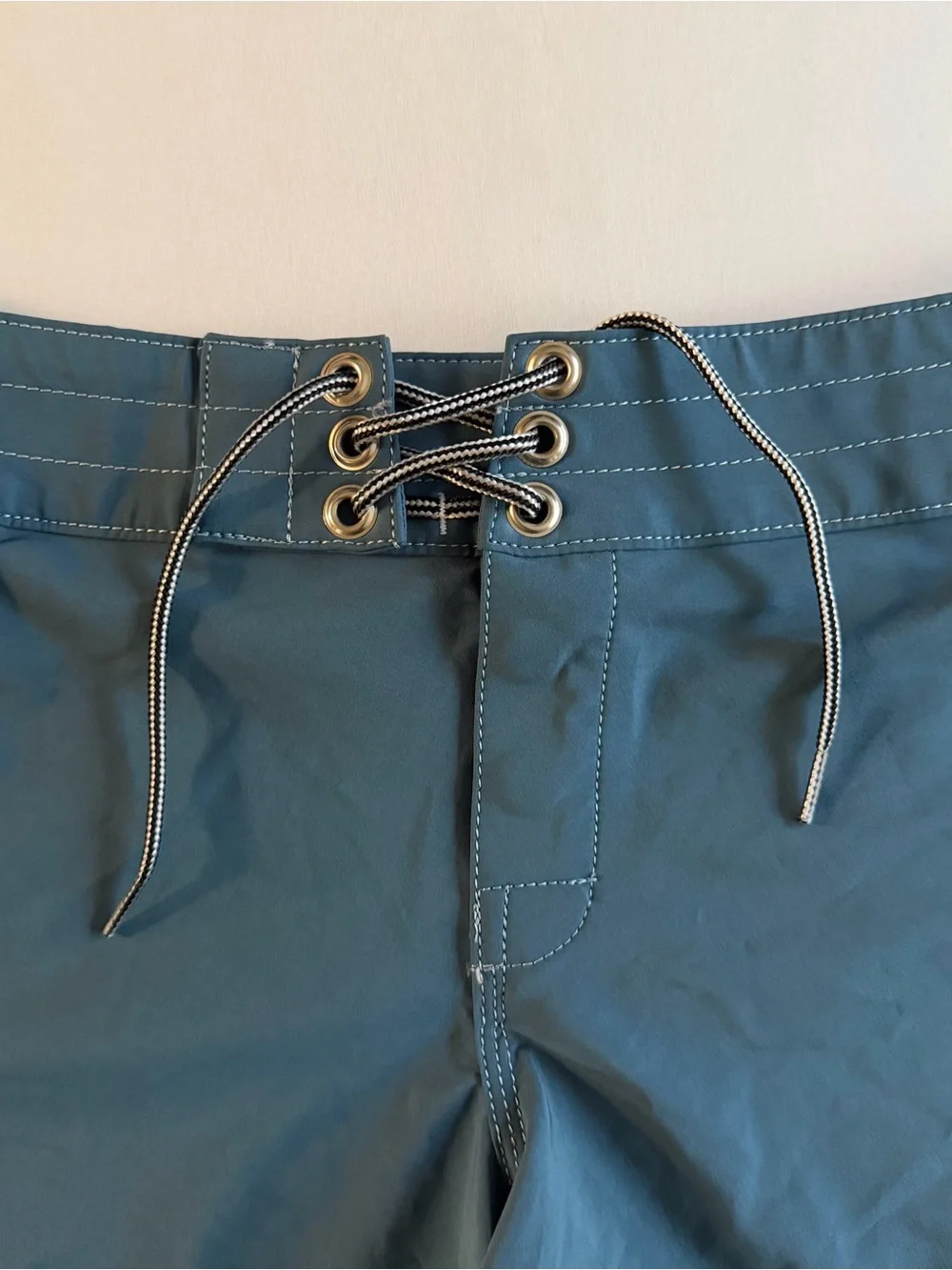 Birdwell Beach Britches 4” Trunks Women 10 USA MADE Cali Surf Beach Swim Shorts